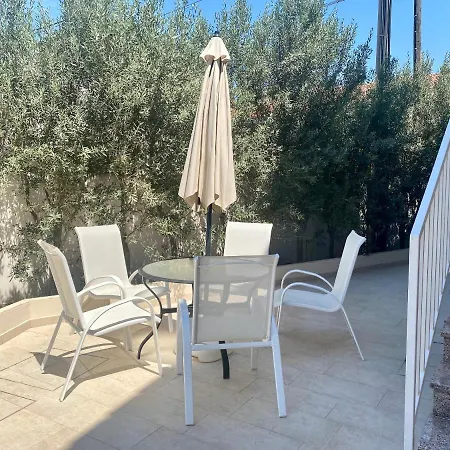 Anastazia Appartement *